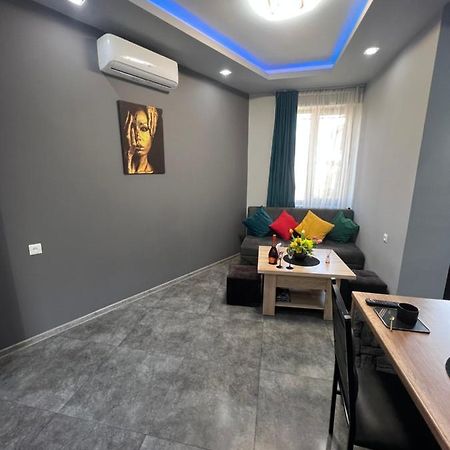 Comfortable Apartment Комфортные Апартаменты Self Check In Yerevan Ngoại thất bức ảnh