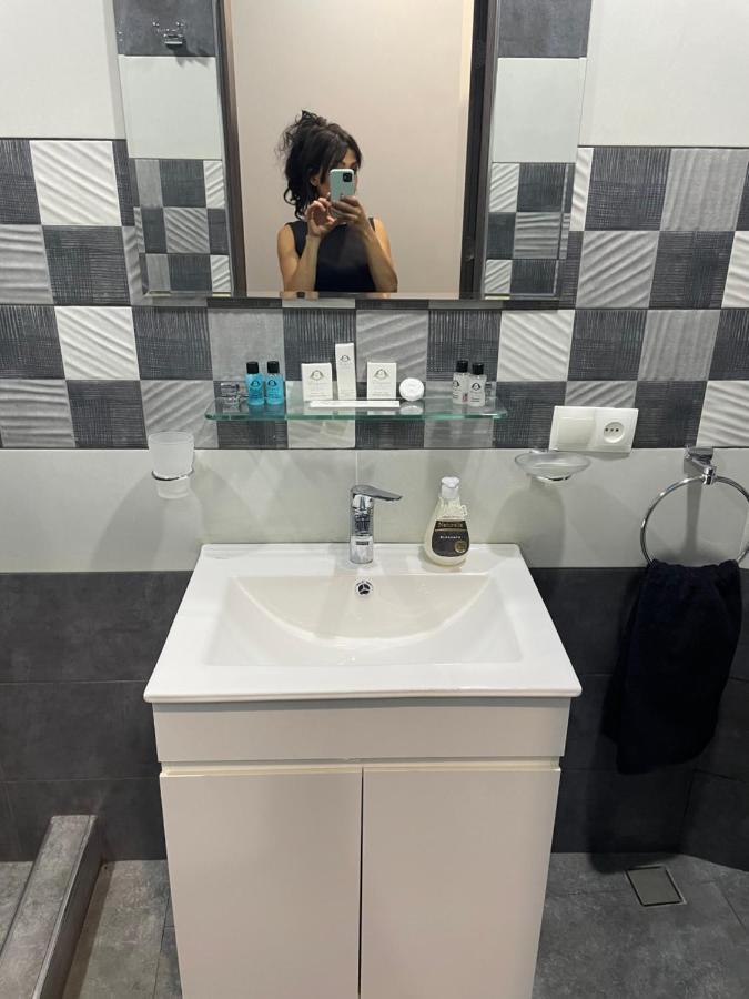 Comfortable Apartment Комфортные Апартаменты Self Check In Yerevan Ngoại thất bức ảnh